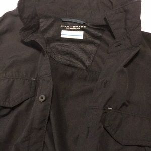 Mans black Omni shade Columbia shirt